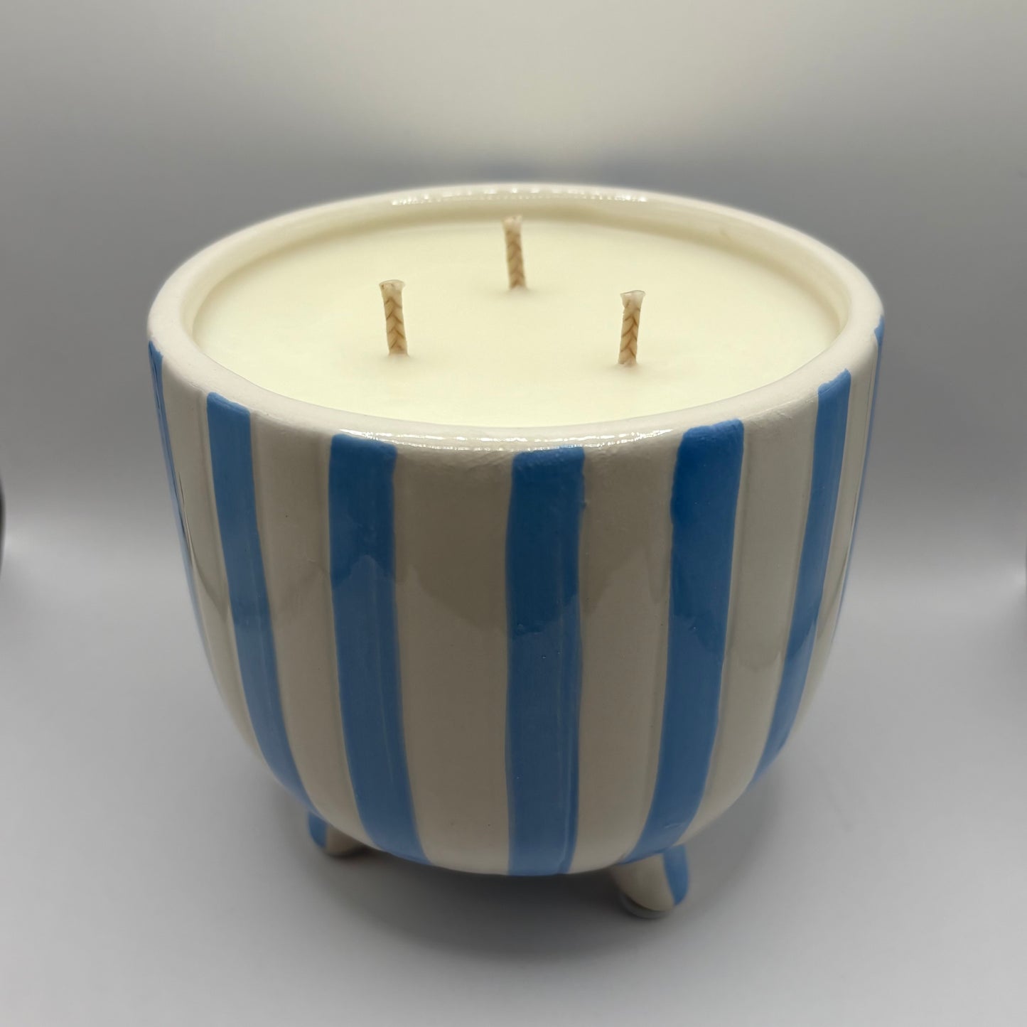 Bougie - Pot rayé poire/freesia