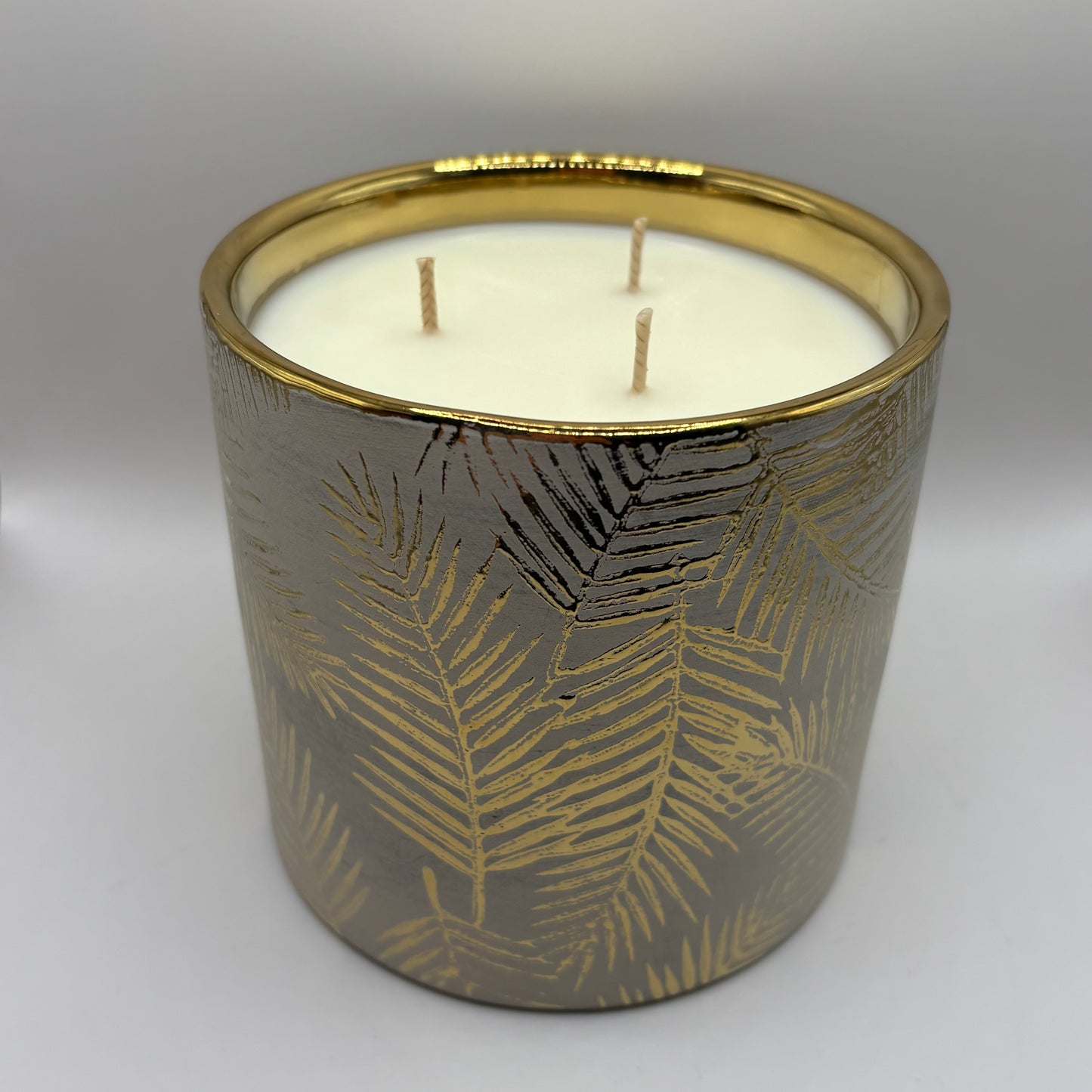 Bougie - Pot blanc à feuilles dorées