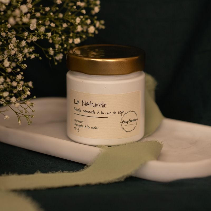 La naturelle bougie artisanale parfumée à la verveine fabriquée en Bourgogne