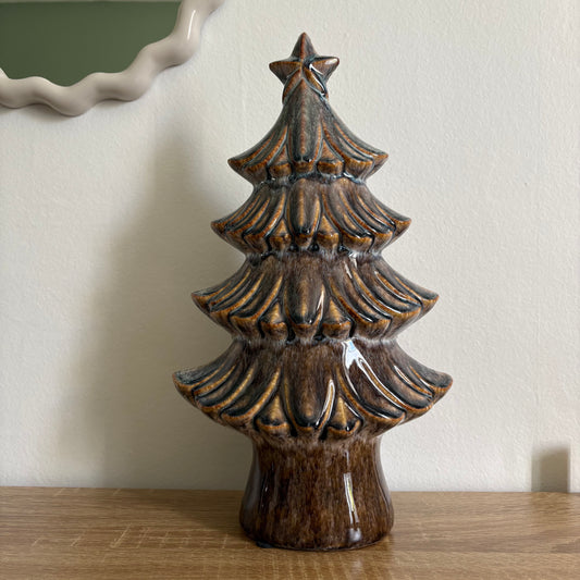 Grand sapin en céramique bleu-gris